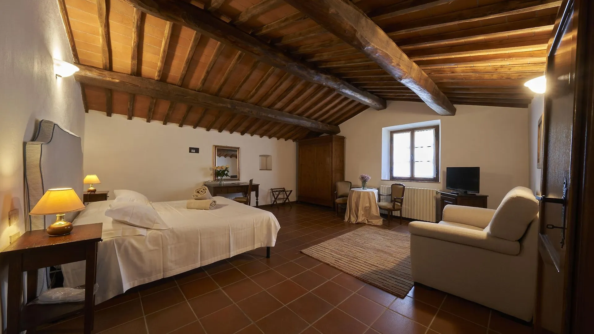 Borgo Gallinaio Monteriggioni 3*,  İtalya