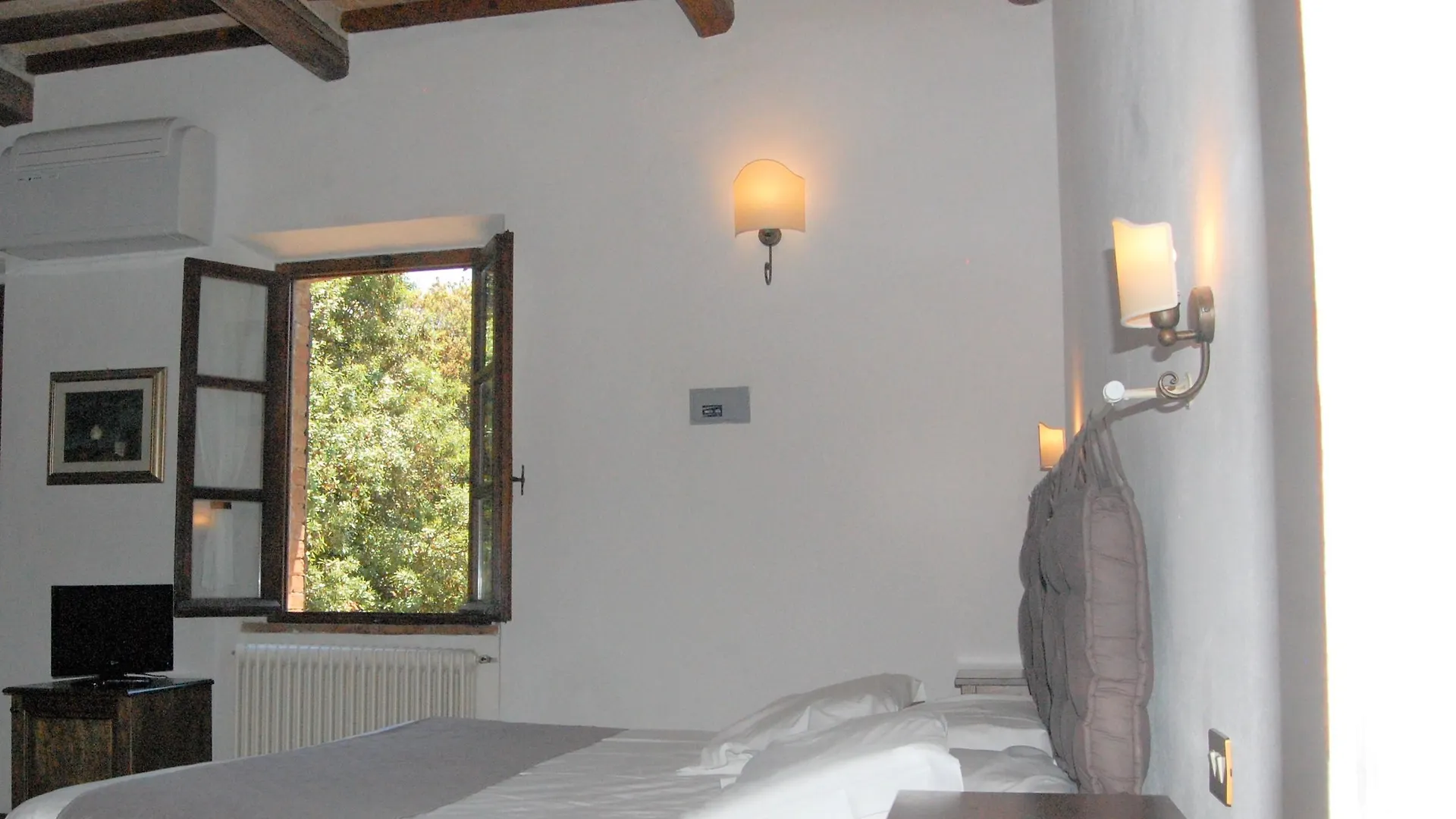 Borgo Gallinaio Monteriggioni 3*,