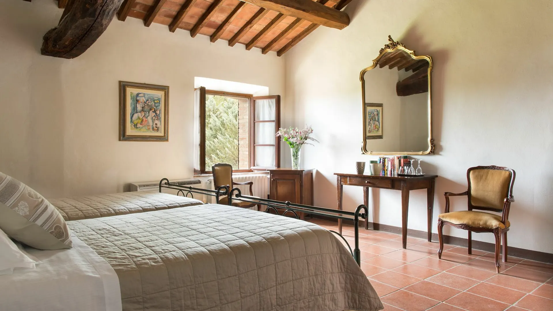 *** Oda ve Kahvaltı Borgo Gallinaio Monteriggioni İtalya