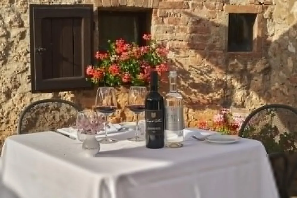 Borgo Gallinaio Monteriggioni Italy