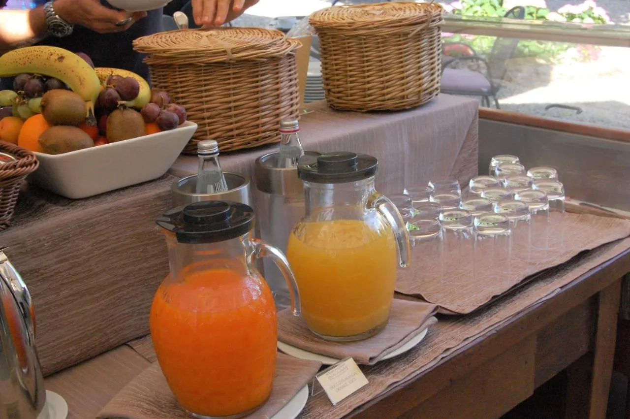 *** Bed & Breakfast Borgo Gallinaio Monteriggioni Italy